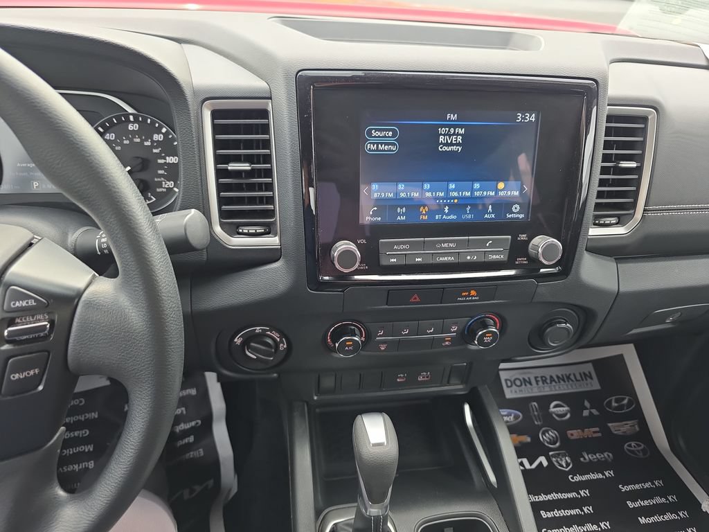 Used 2022 Nissan Frontier SV AWD/4WD image 15