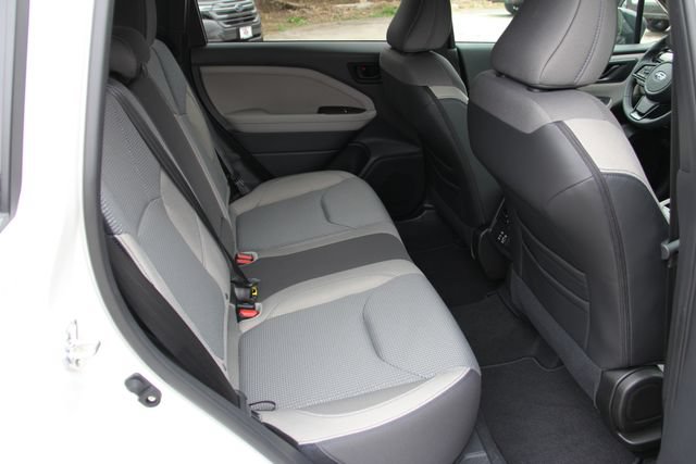 Used 2025 Subaru Forester Premium AWD/4WD image 36