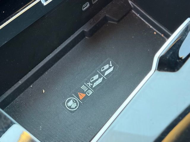 Used 2025 GMC Yukon Denali image 21