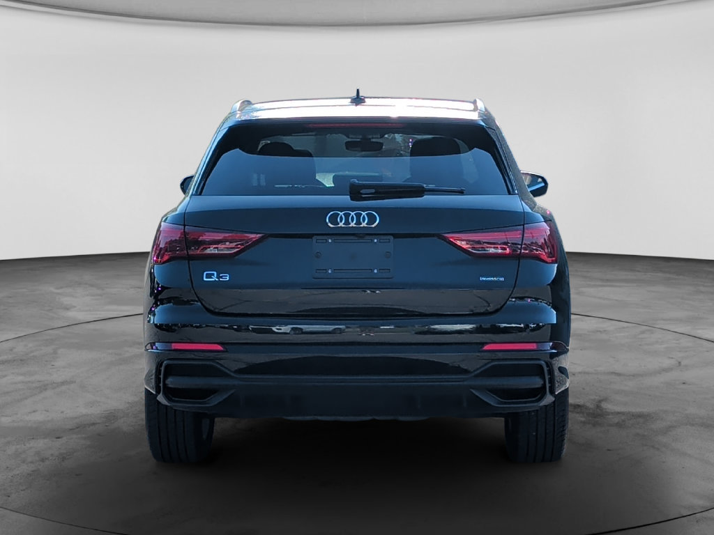 Used 2023 Audi Q3 2.0T Premium Plus w/ Premium Plus Package AWD/4WD image 6