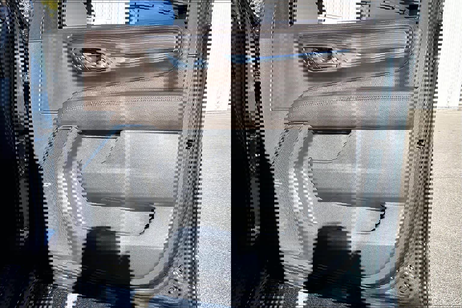 Certified 2021 GMC Yukon Denali w/ Denali Premium Package image 44