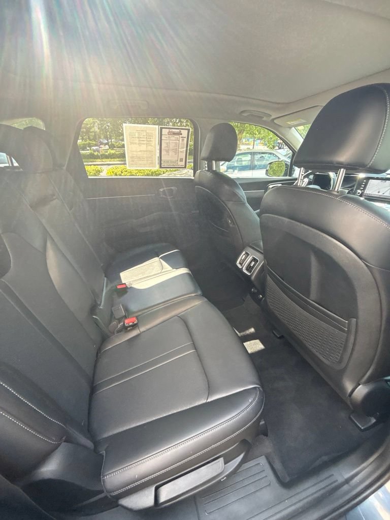 Used 2023 Kia Sorento S w/ Panoramic Sunroof Package FWD image 22
