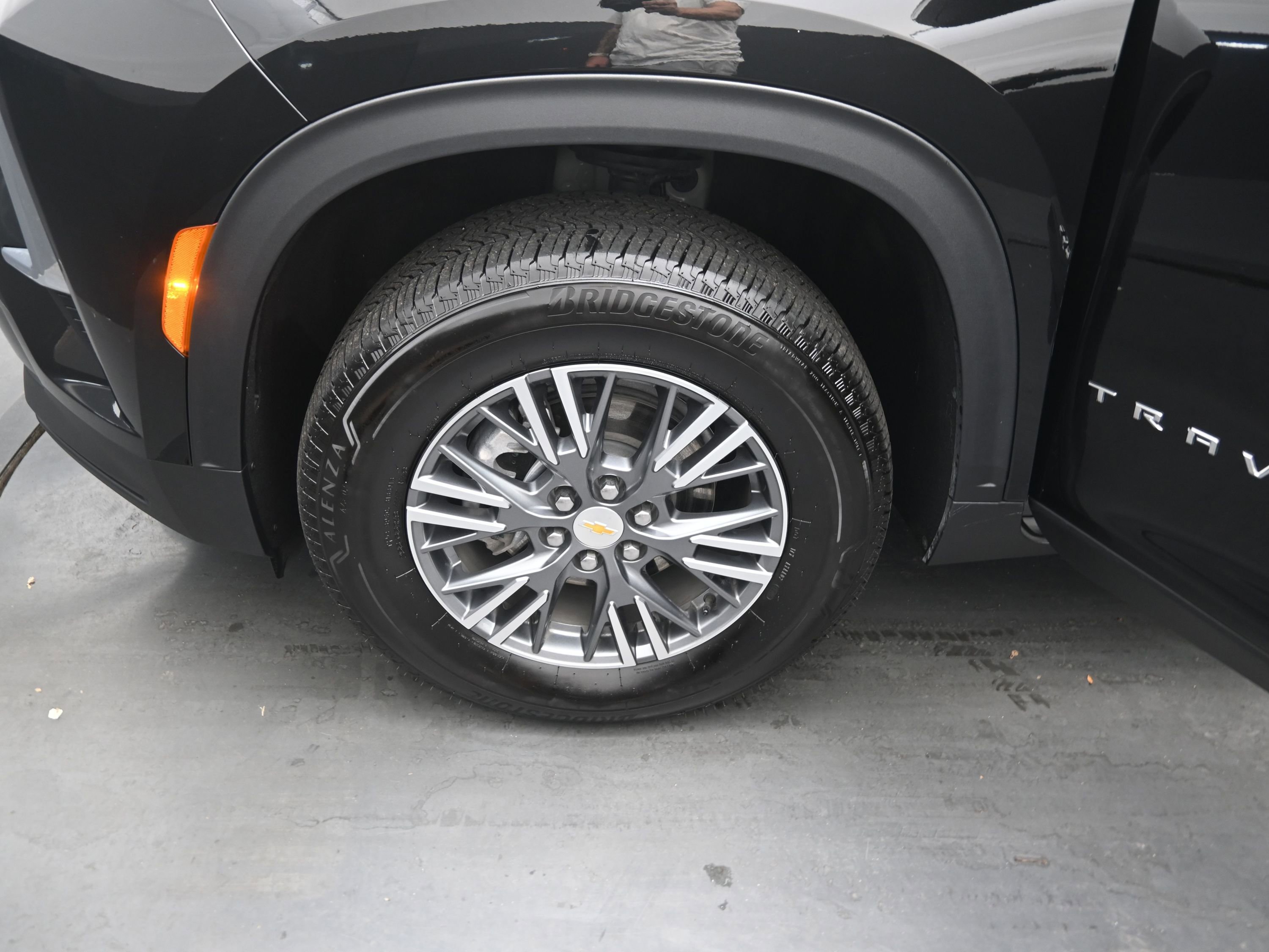 Certified 2025 Chevrolet Traverse LT image 22