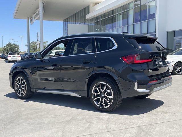 Used 2025 BMW X1 xDrive28i w/ Technology Package image 8
