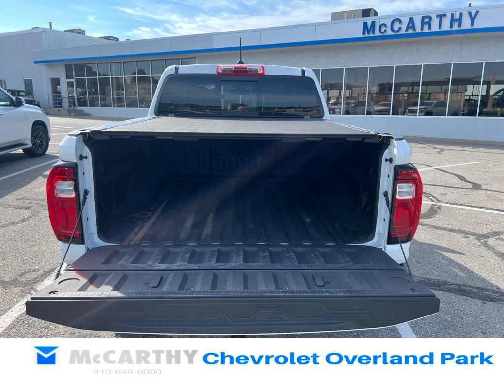 Used 2023 GMC Canyon AT4 w/ Canyon Safety Plus Package AWD/4WD image 10