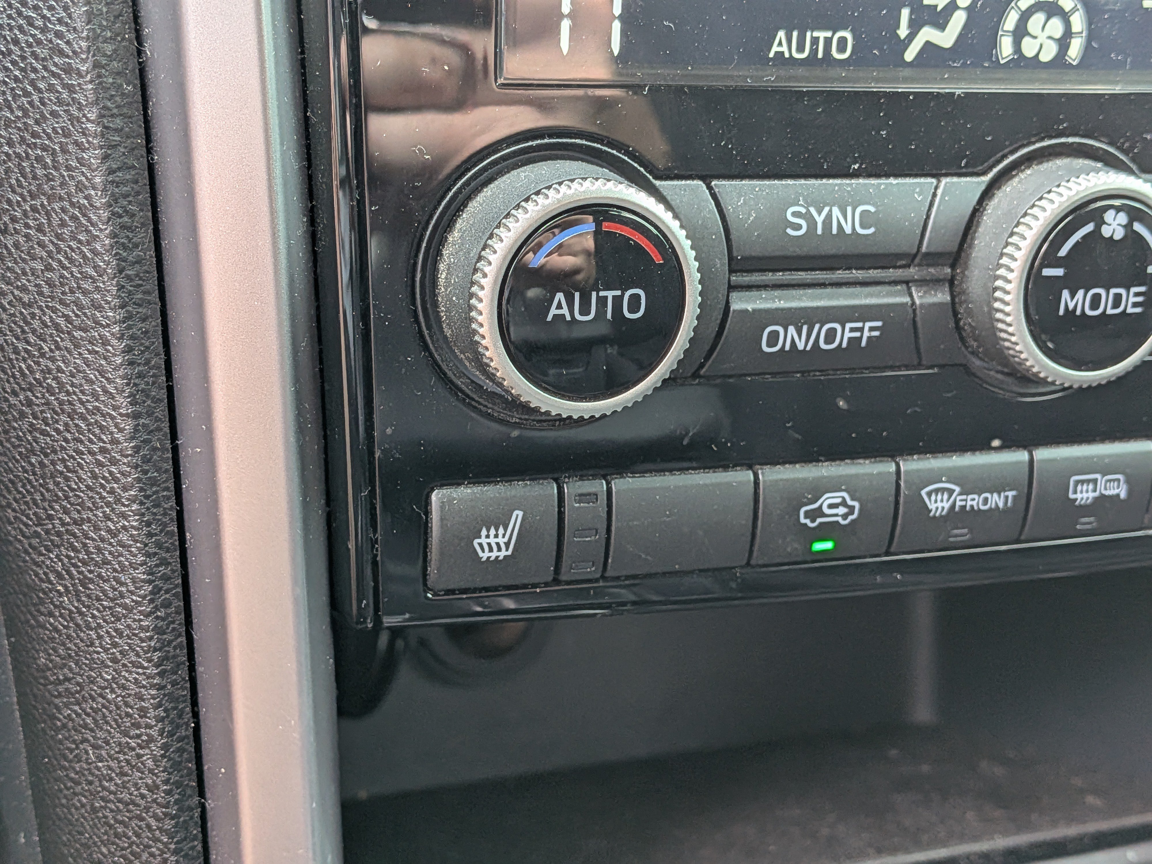 Used 2019 Subaru Ascent Premium AWD/4WD image 31