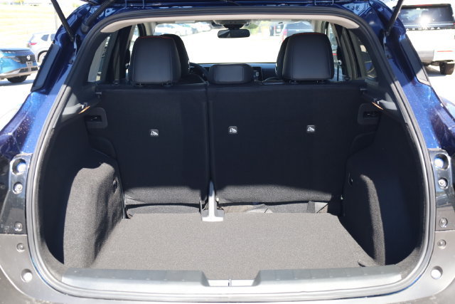 New 2027 Nissan Kicks SR w/ SR Premium Package FWD image 25