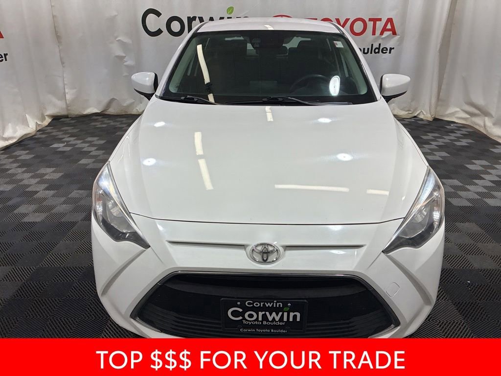 Used 2018 Toyota Yaris iA FWD image 2