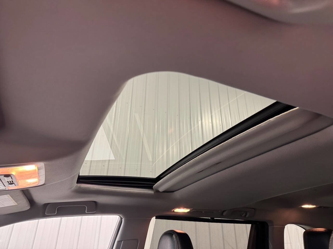 Used 2017 Toyota Highlander XLE image 29