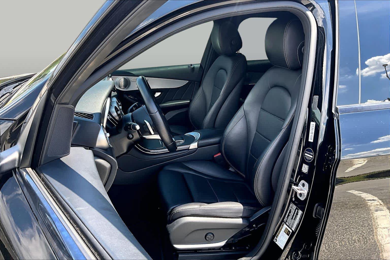 Used 2021 Mercedes-Benz GLC 300 image 8
