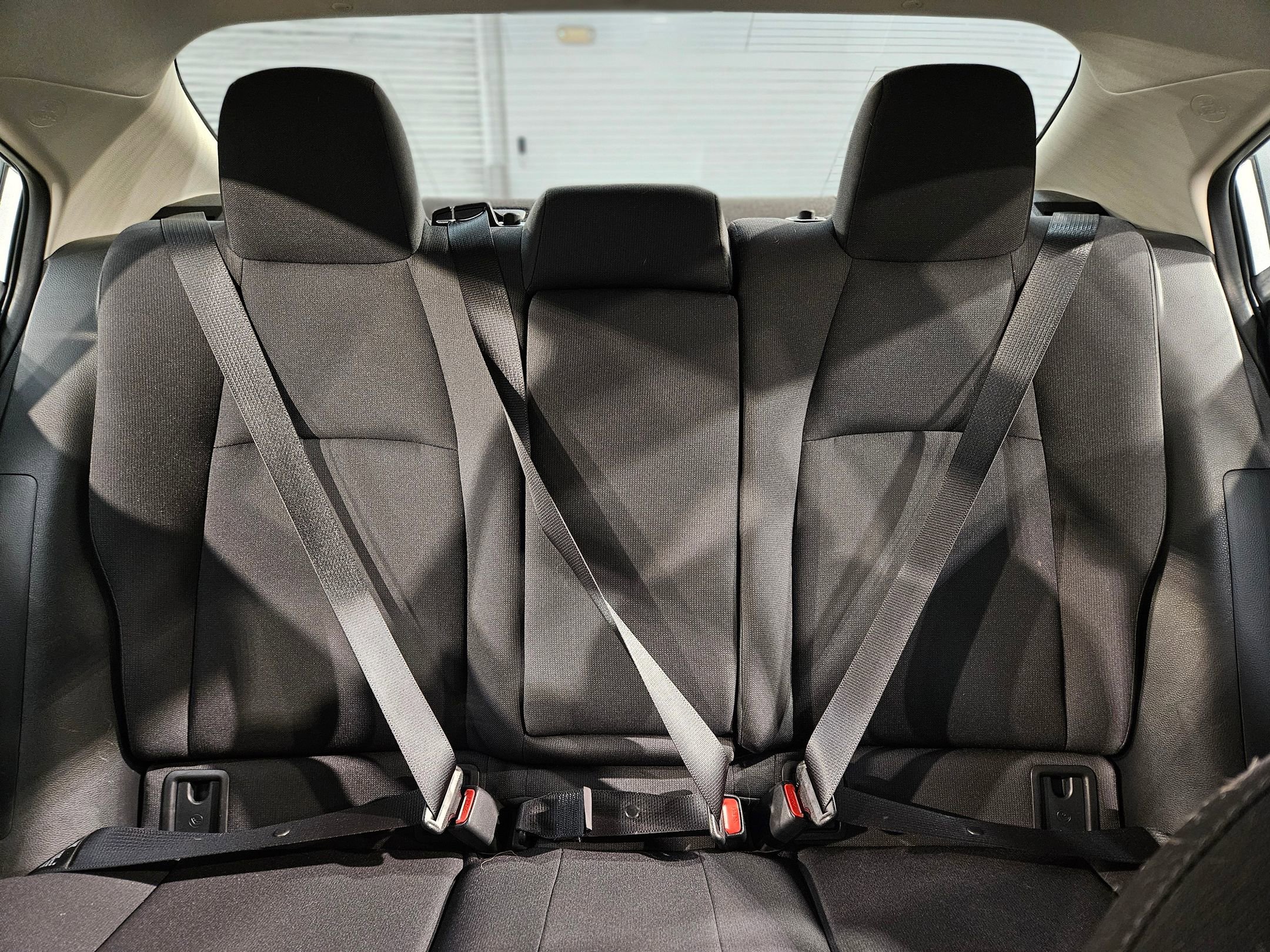 Used 2021 Toyota Corolla LE image 13