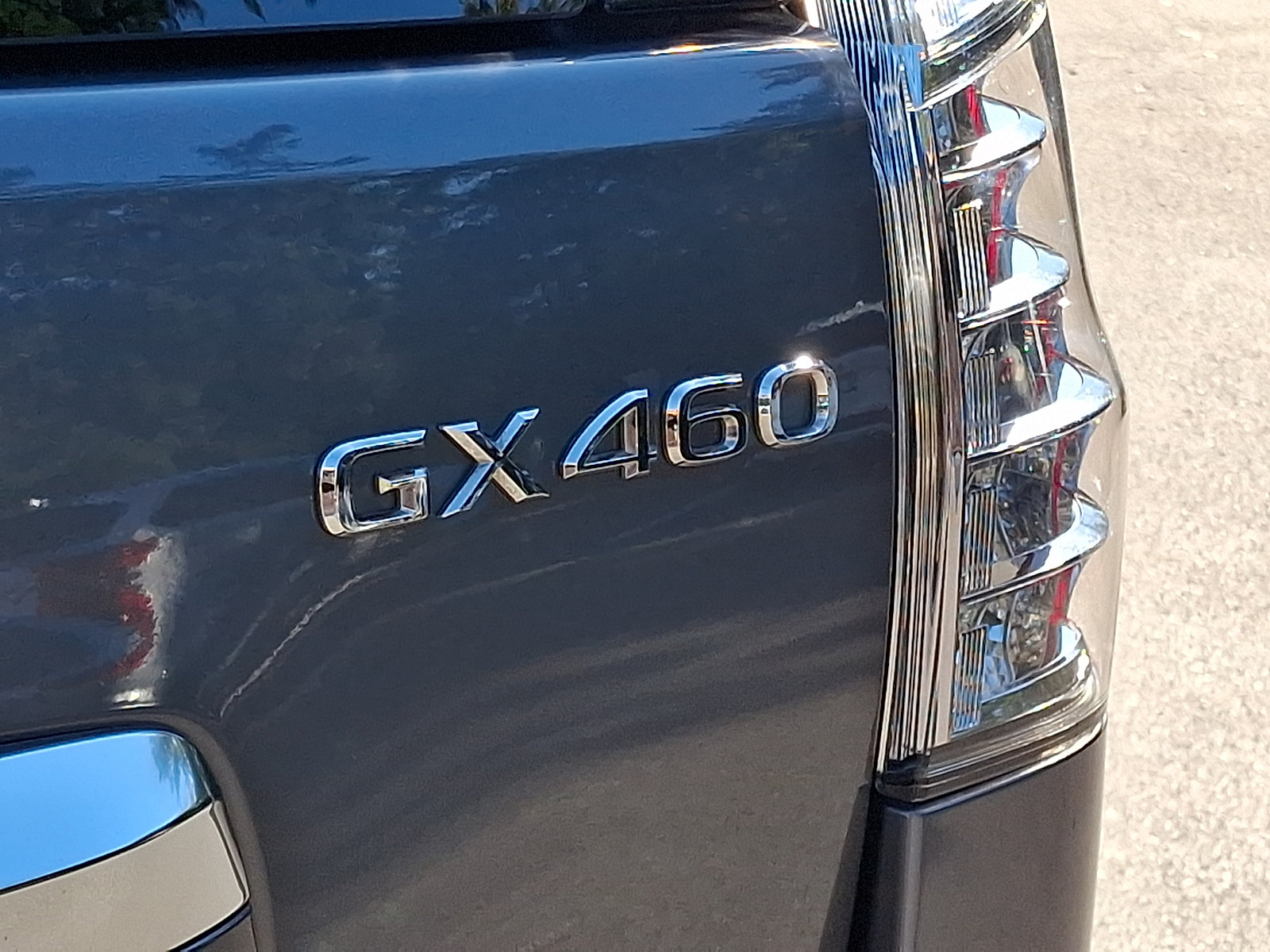 Certified 2023 Lexus GX 460 Premium w/ Premium Package AWD/4WD image 30