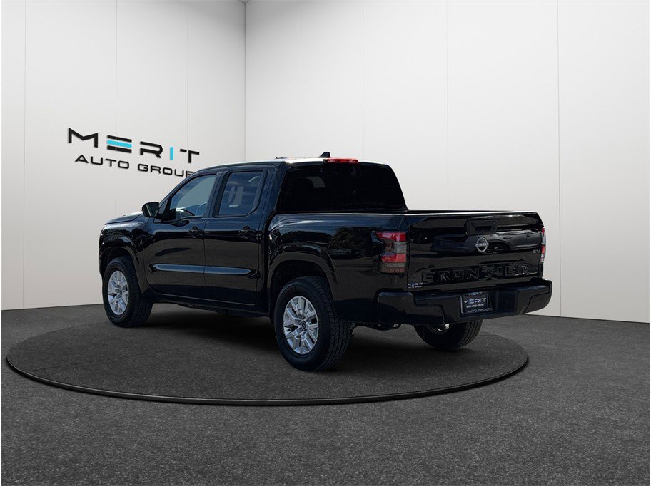 Used 2022 Nissan Frontier SV image 7