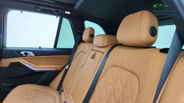 Used 2023 BMW X5 sDrive40i w/ Executive Package image 29
