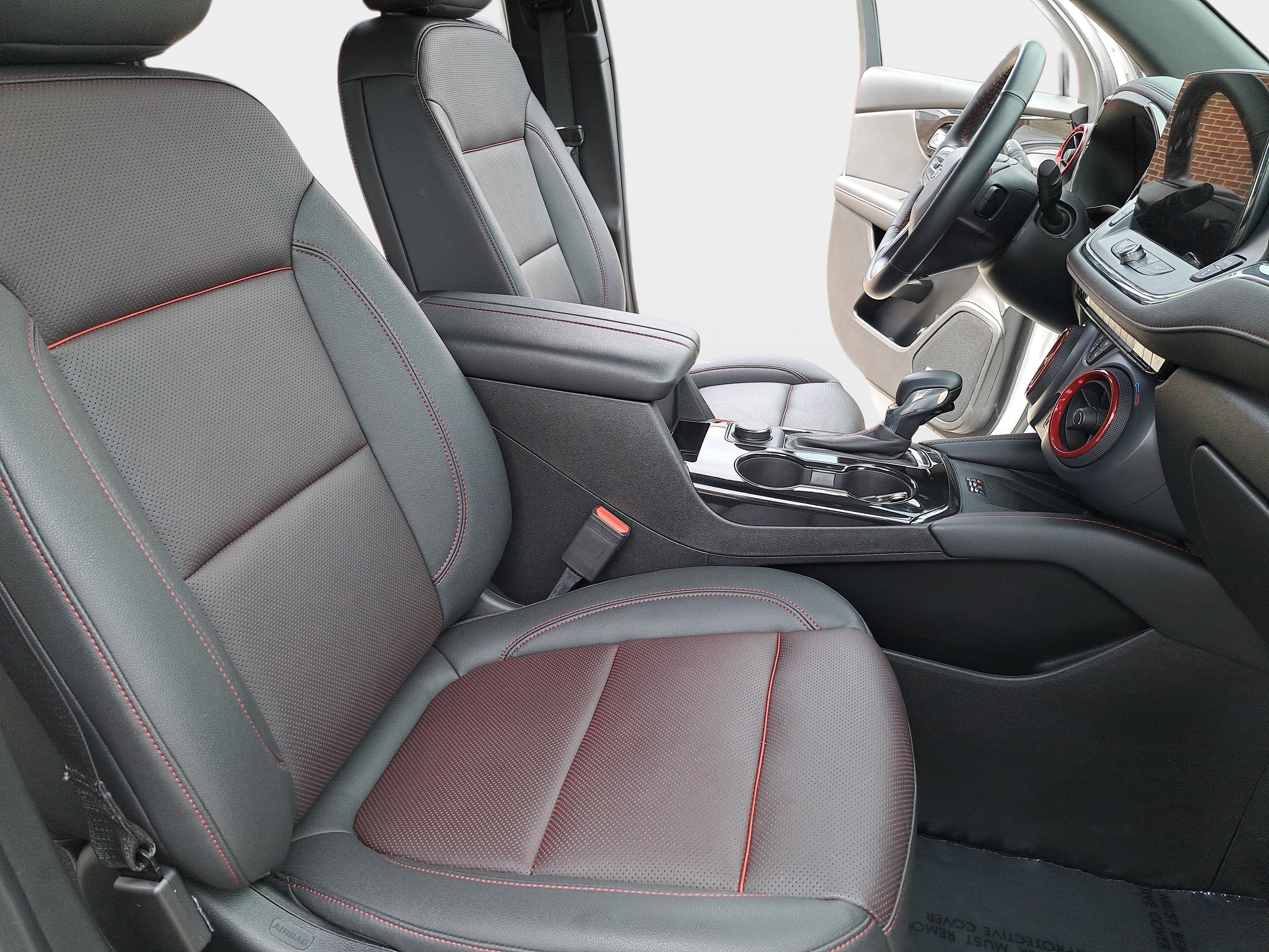 Used 2023 Chevrolet Blazer RS w/ Enhanced Convenience Package image 10