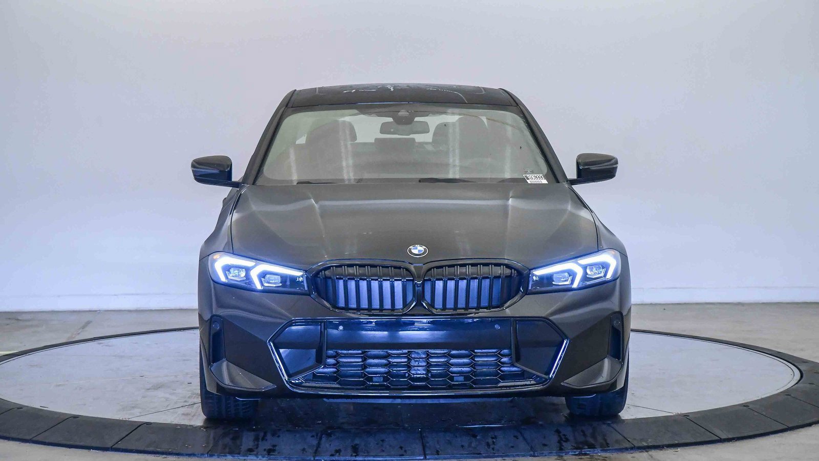 New 2026 BMW 330i Sedan w/ M Sport Package image 7