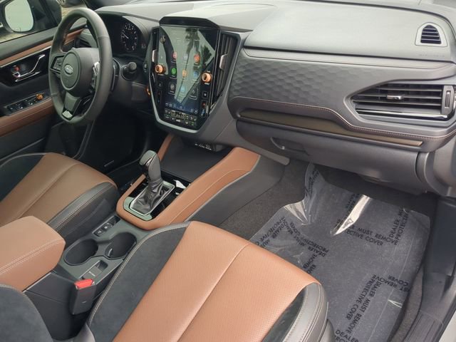 Used 2025 Subaru Forester Touring w/ Popular Package - Touring image 12
