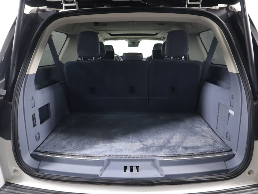 Used 2021 Lincoln Navigator L Black Label w/ Cargo Convenience Package image 29