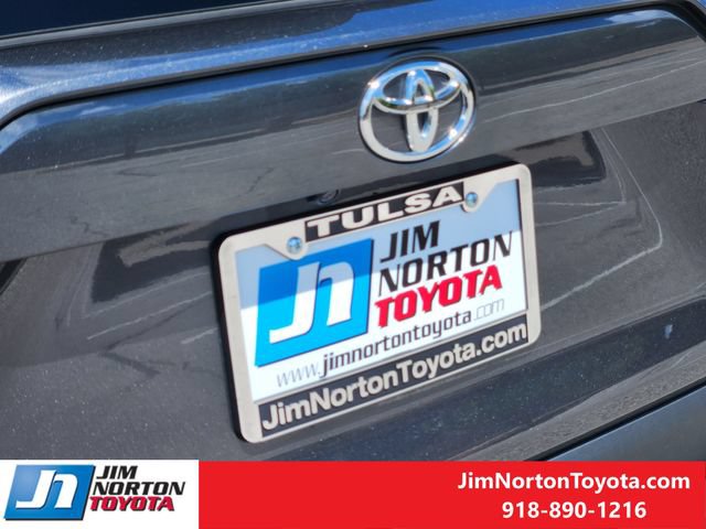 Used 2025 Toyota RAV4 XLE FWD image 11