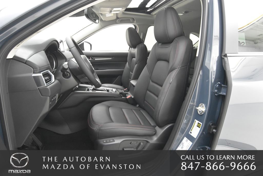New 2025 MAZDA CX-5 Carbon Edition image 21