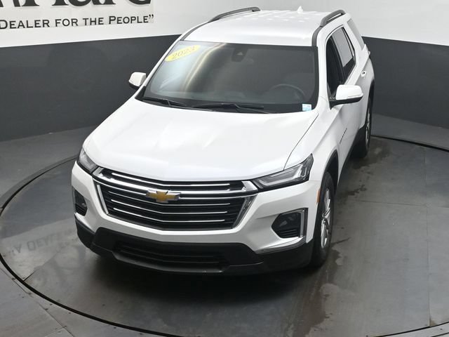 Used 2023 Chevrolet Traverse LT FWD image 50