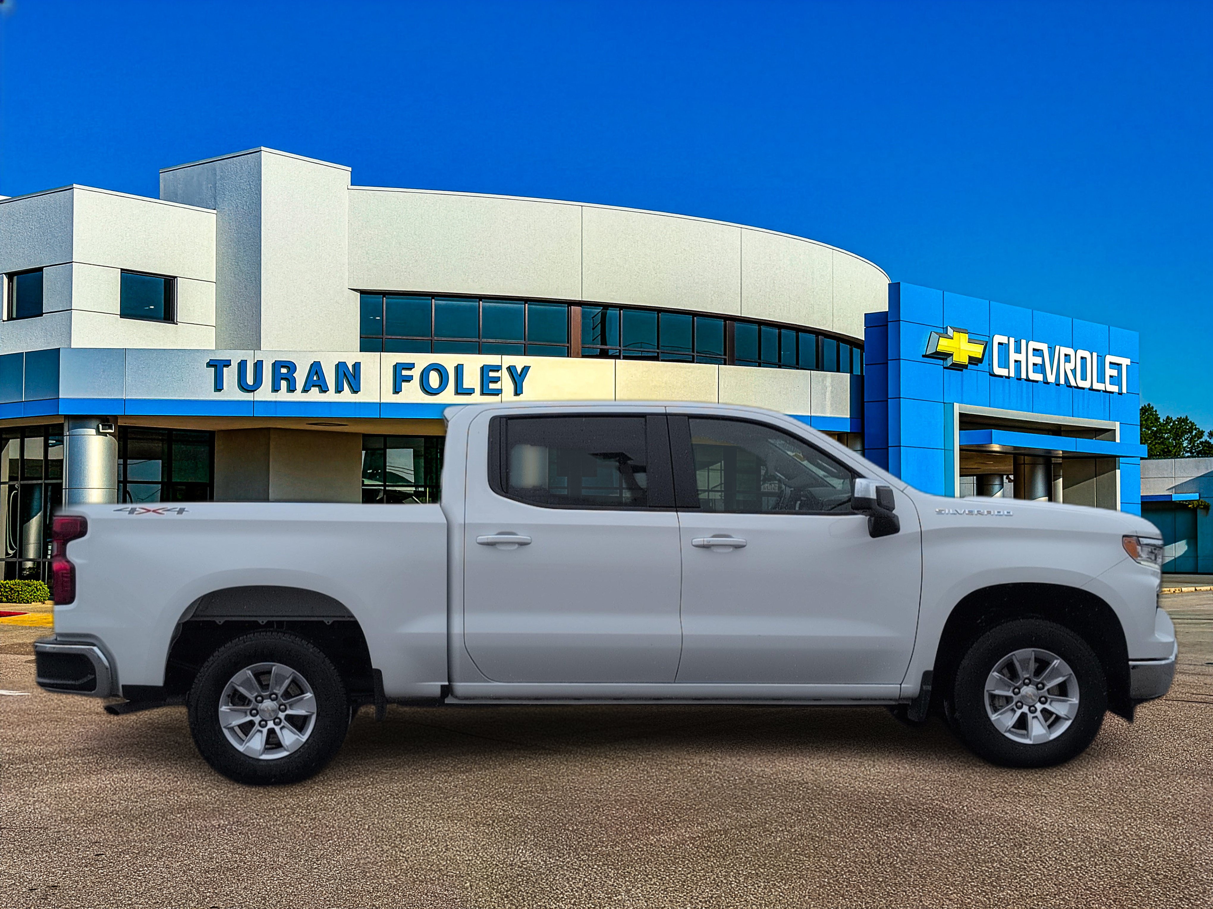Used 2026 Chevrolet Silverado 1500 LT AWD/4WD image 7