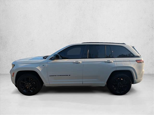 Used 2023 Jeep Grand Cherokee 30th Anniversary AWD/4WD image 9