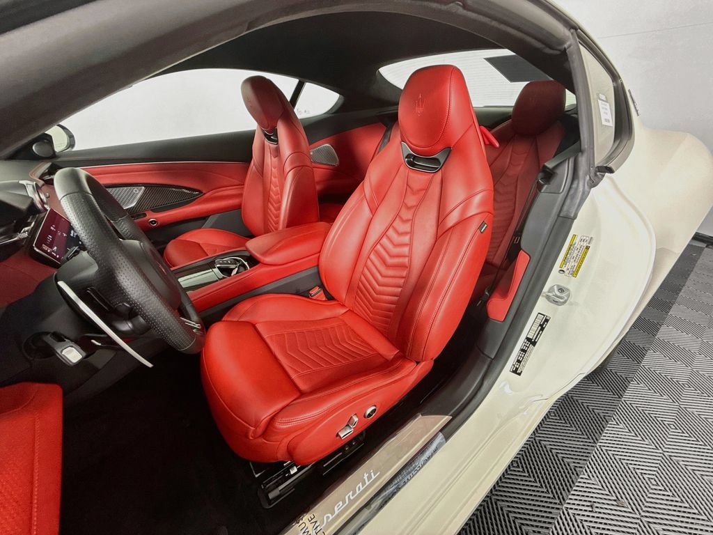 Used 2024 Maserati GranTurismo Trofeo AWD/4WD image 26