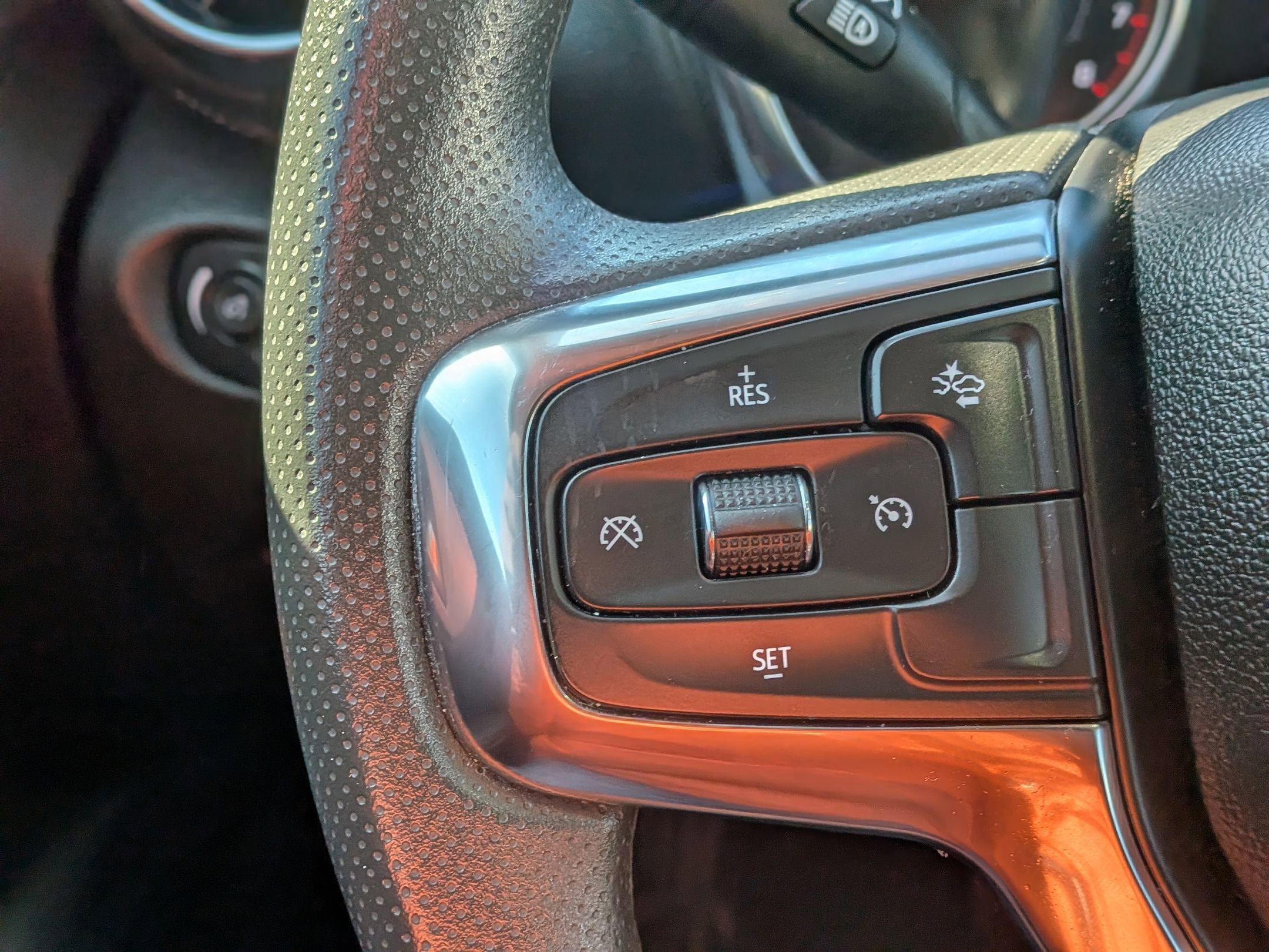 Certified 2023 Chevrolet Blazer LT w/ Midnight/Sport Edition image 21