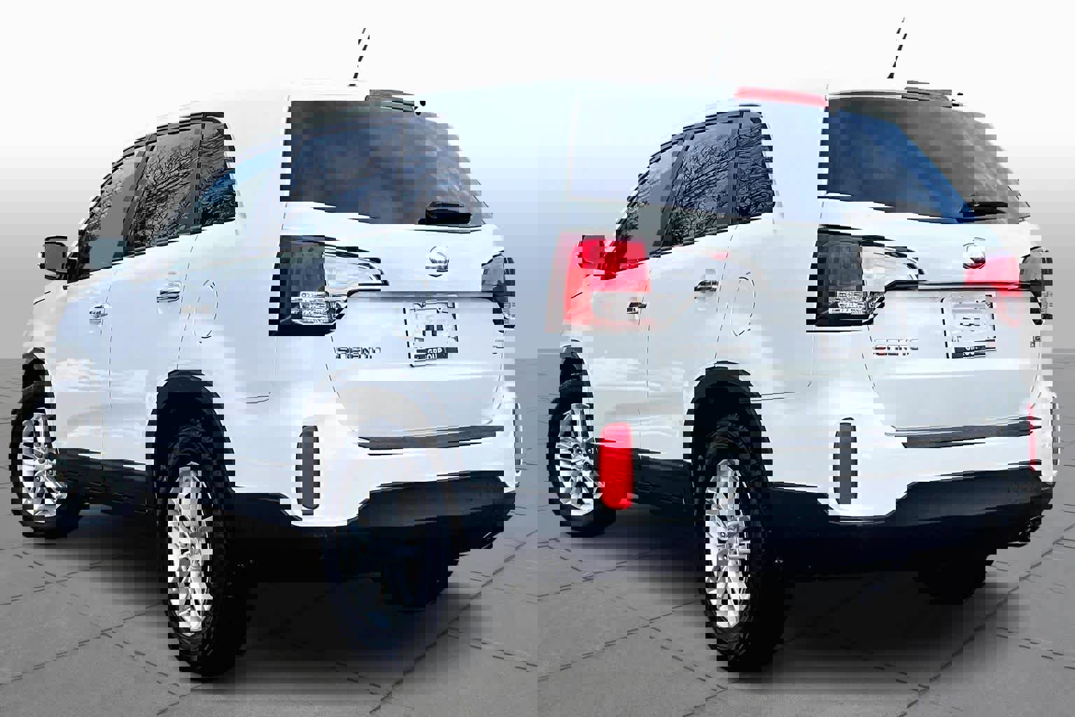 Used 2014 Kia Sorento LX image 12