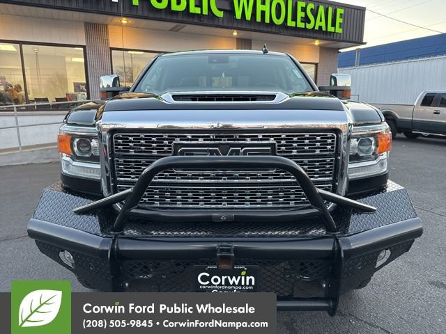 Used 2018 GMC Sierra 3500 Denali w/ Duramax Plus Package image 2