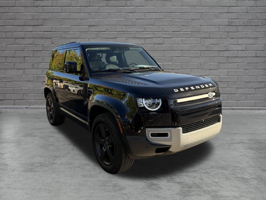 Used 2023 Land Rover Defender 90 S AWD/4WD image 7
