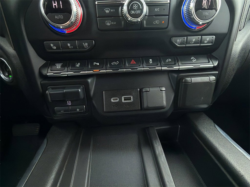 Used 2020 GMC Sierra 2500 Denali w/ Denali Ultimate Package image 50