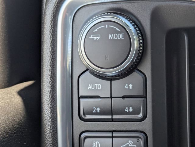 Used 2022 GMC Sierra 2500 Denali w/ Denali Black Diamond Edition AWD/4WD image 31