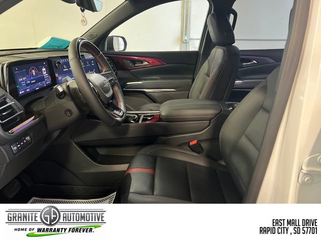 Used 2024 Chevrolet Traverse RS AWD/4WD image 18