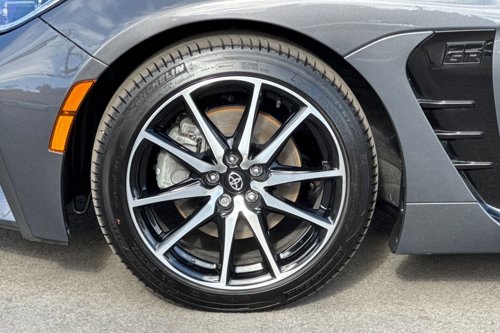 Certified 2023 Toyota GR86 image 13