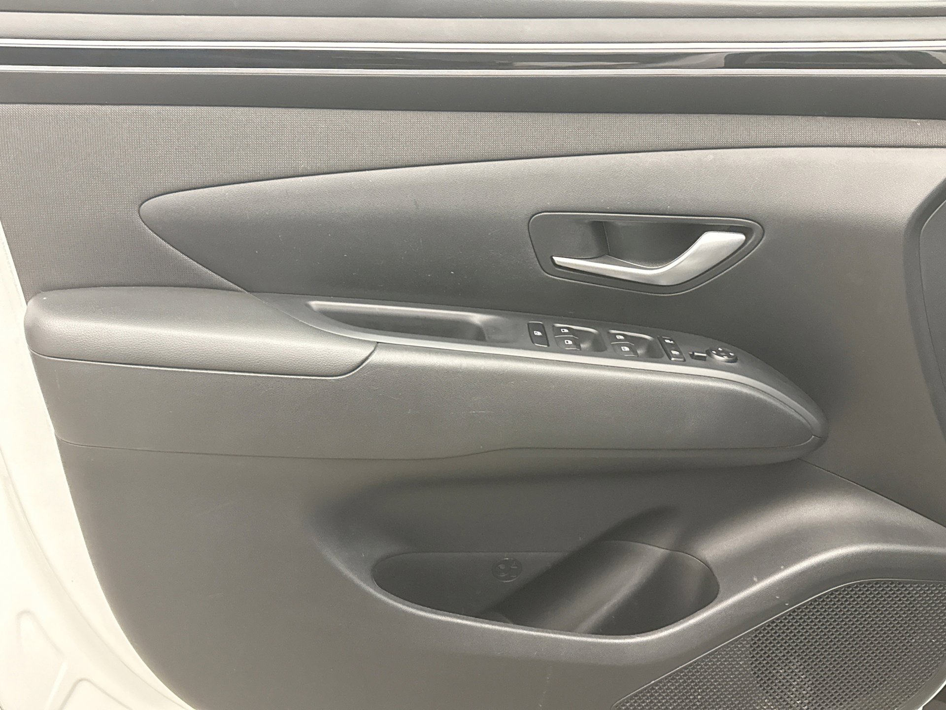 Used 2023 Hyundai Tucson SEL w/ Convenience Package image 9