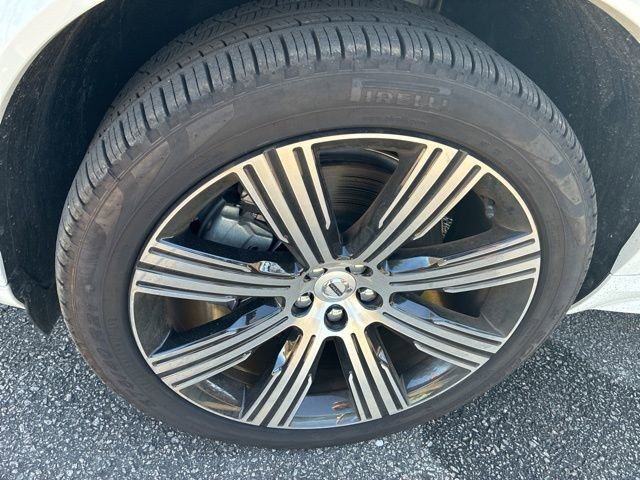New 2025 Volvo XC90 T8 Ultra w/ Protection Package Premier AWD/4WD image 11