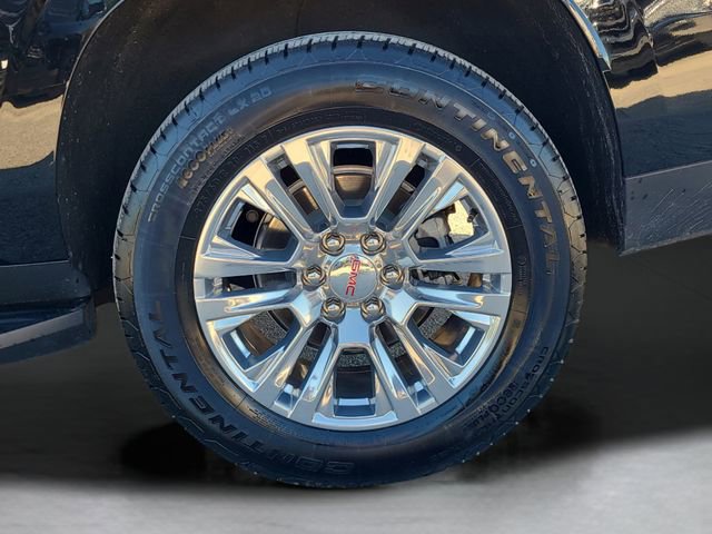 Used 2025 GMC Yukon XL Denali AWD/4WD image 36
