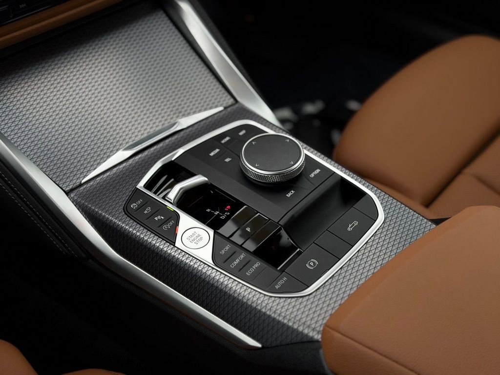 Certified 2025 BMW 440i xDrive Convertible w/ Premium Package image 24