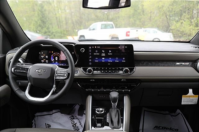 New 2024 Chevrolet Colorado ZR2 w/ ZR2 Bison Edition AWD/4WD image 11