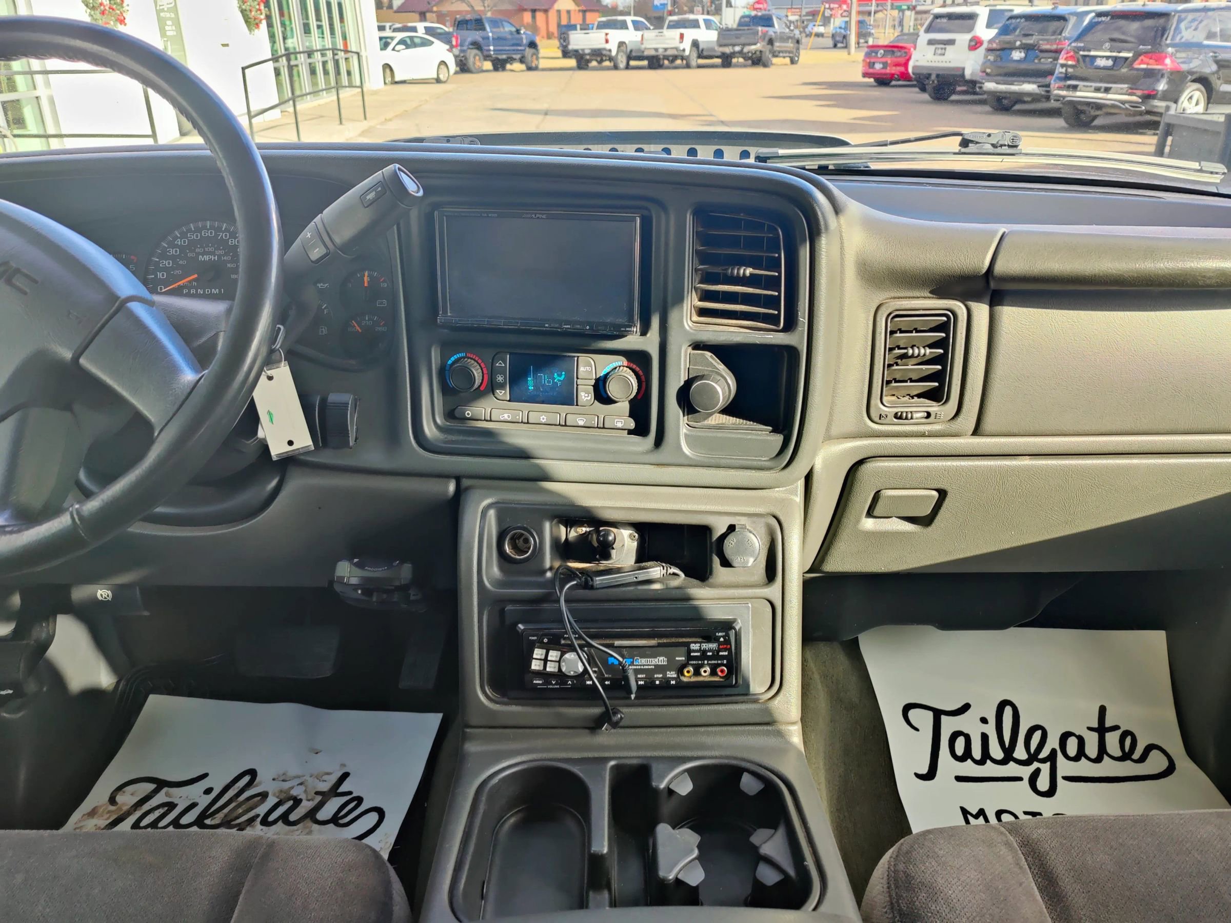 Used 2006 GMC Sierra 3500 SLE w/ Heavy-Duty Power Package AWD/4WD image 18