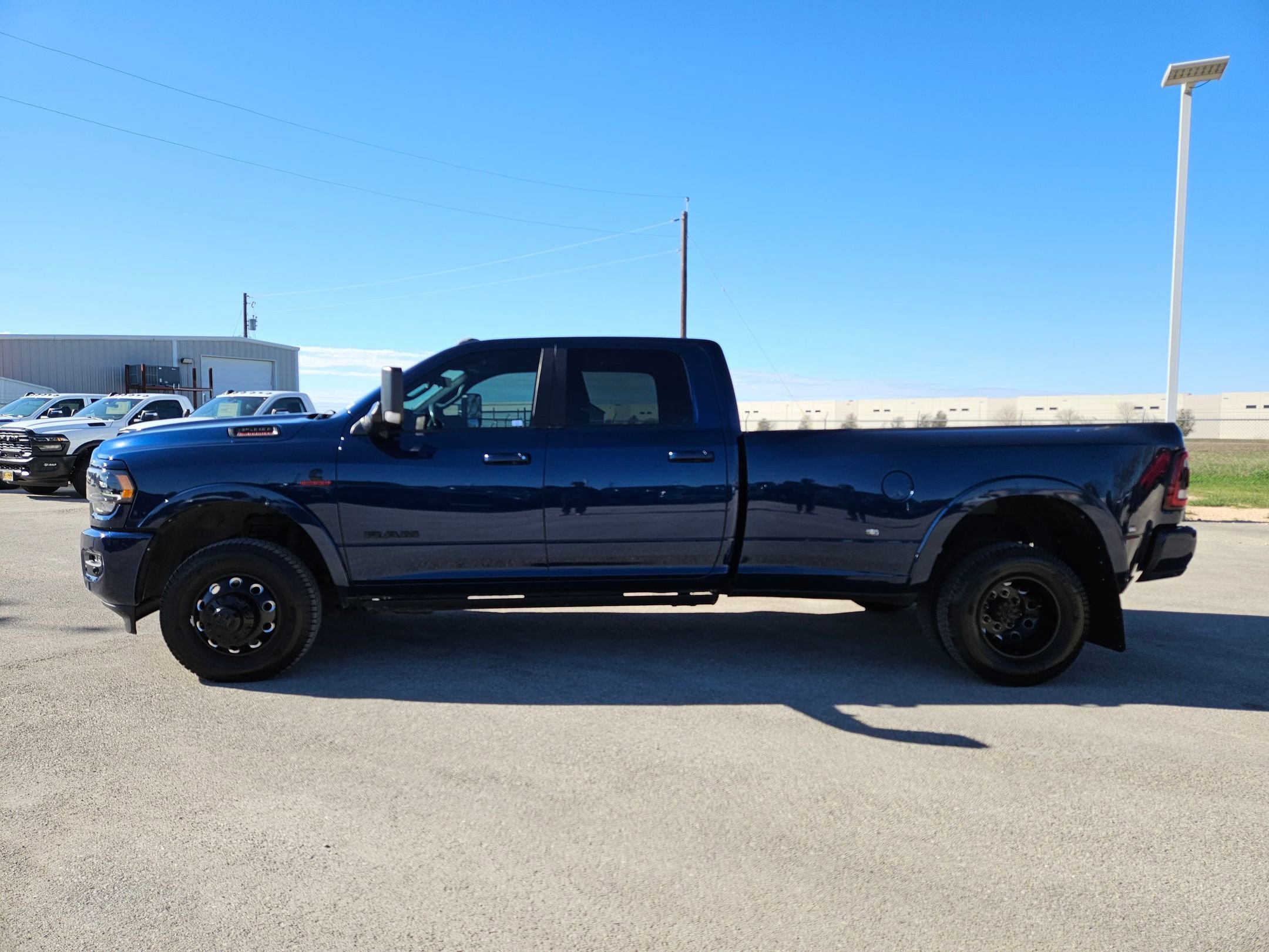Used 2021 RAM 3500 Limited image 6