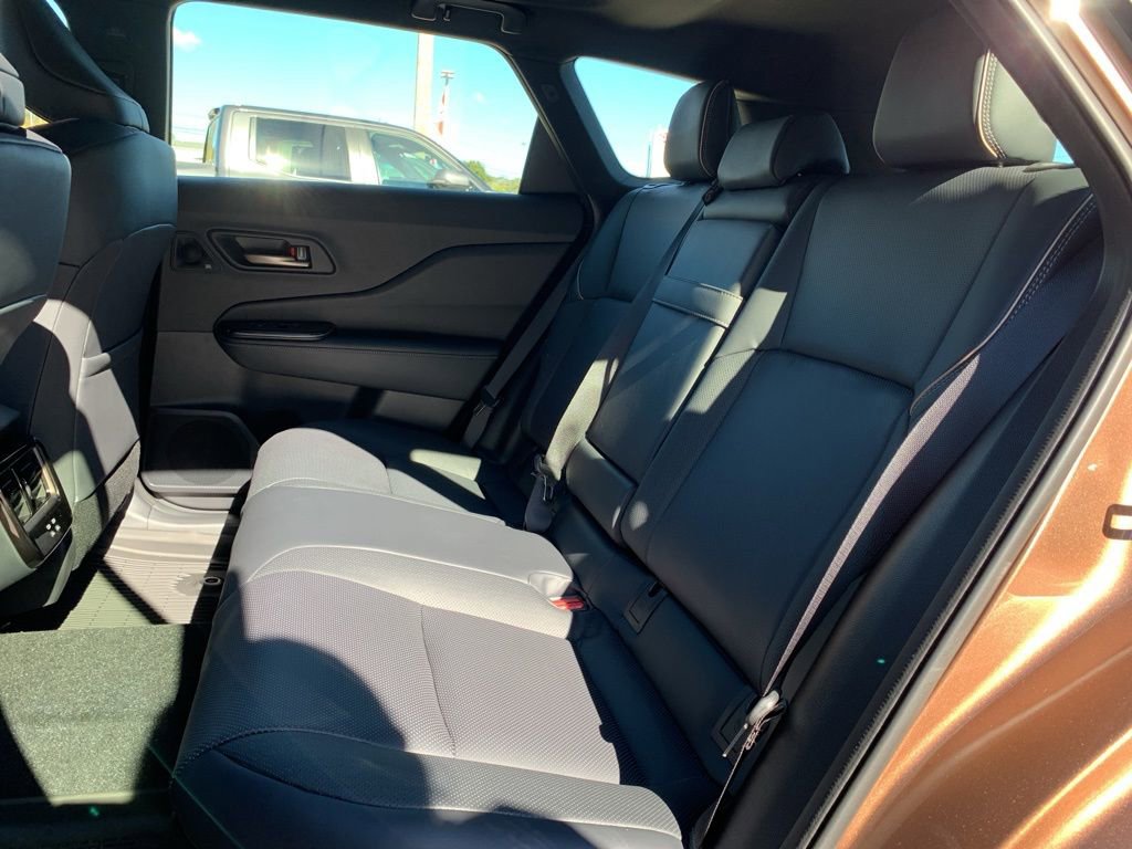 New 2025 Toyota Crown Signia image 13