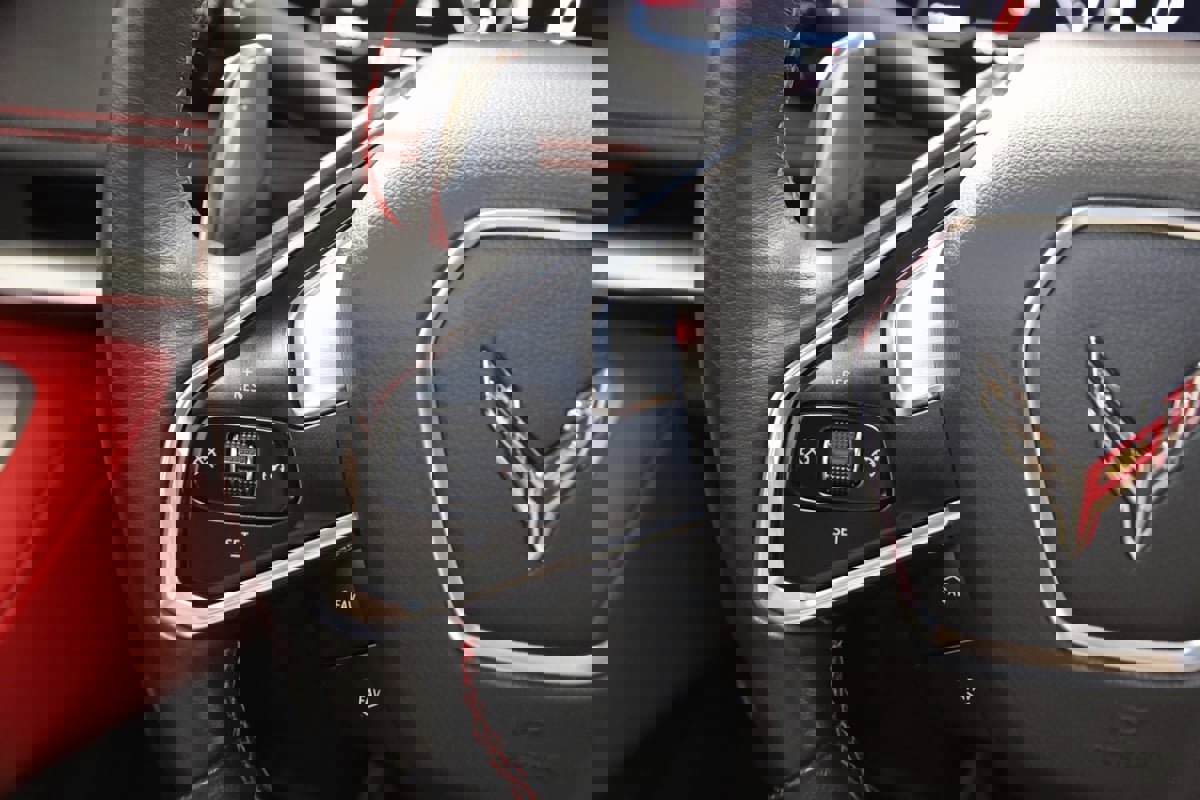 Used 2023 Chevrolet Corvette Stingray Preferred Conv w/ 2LT image 58