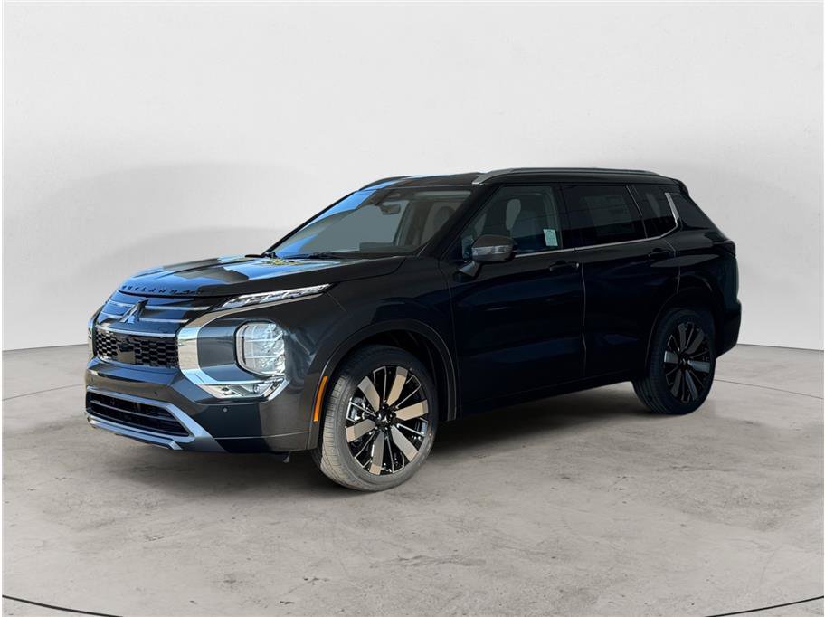 New 2026 Mitsubishi Outlander SEL