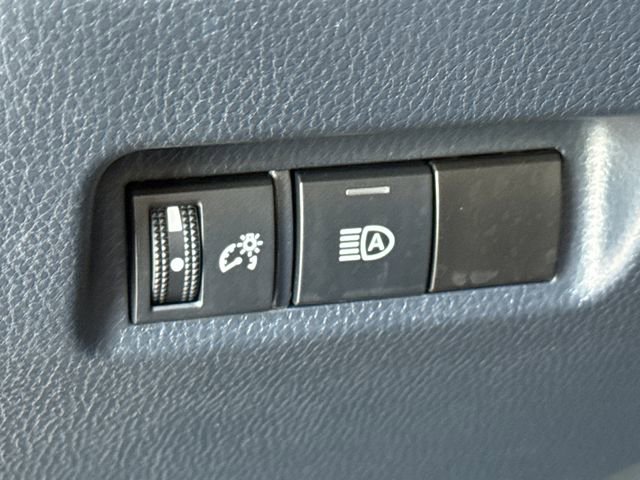 Used 2023 Toyota RAV4 LE image 22