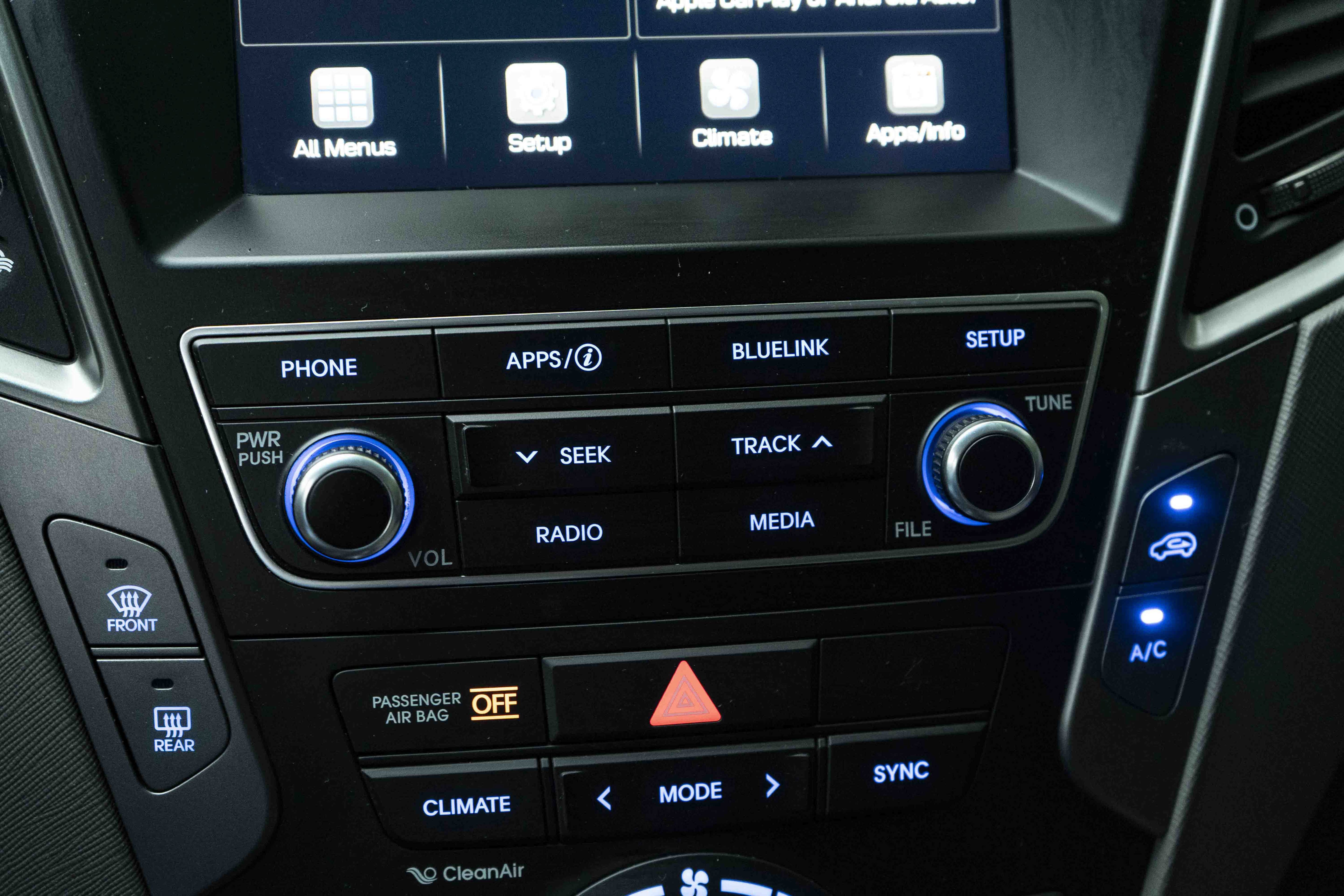 Used 2017 Hyundai Santa Fe Sport FWD image 34