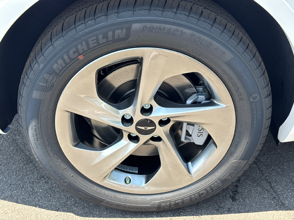 New 2026 Genesis GV70 2.5T Advanced AWD/4WD image 17