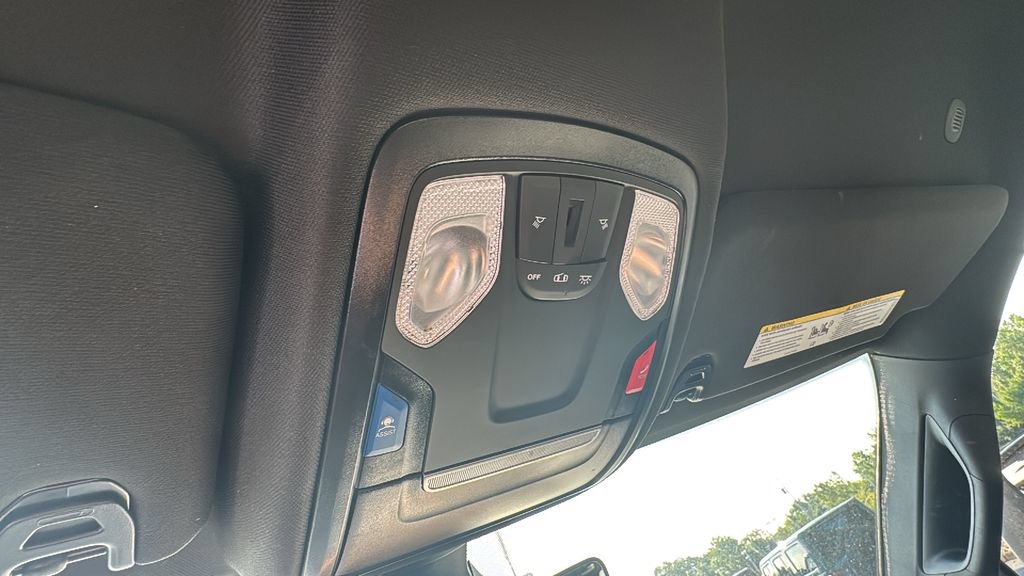 Used 2024 RAM 3500 Big Horn AWD/4WD image 24